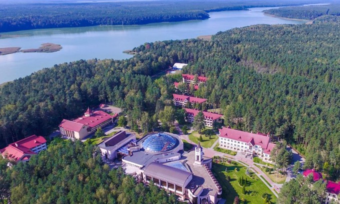 Grodno Region Resort | Relax at Sanatoriy Ozerniy with Private Beach & Pool Access