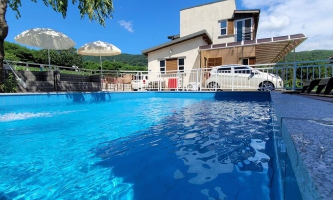 Sancheong House | Relax at Sancheong Better Day Pension with Family-Friendly Amenities
