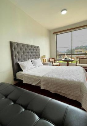 San Sebastian Hotel | Relax at SÁNCHEZ HOTEL & SPA: Pet-Friendly Bliss Awaits