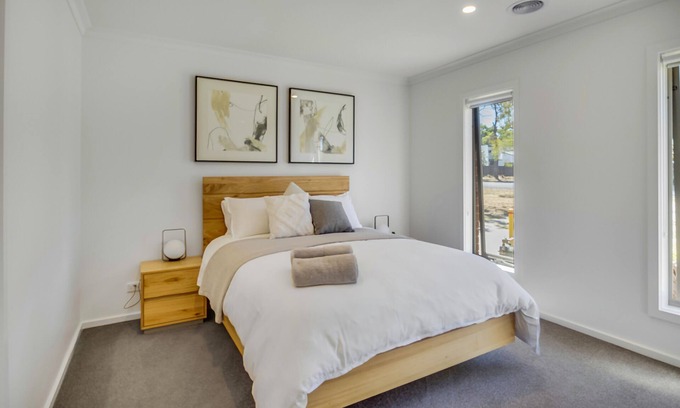 Golden Square House | Pet-Friendly Retreat at Sanctuary on Mistletoe, Rated 10/10