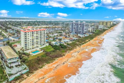 Seawinds Condo Apartment | Beachfront Bliss at Sand and Sea Enjoyment Retreat