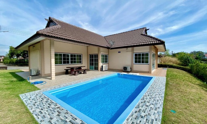 Kram Resort | Beachfront Sand-D House Pool Villa at Rock Garden Resort