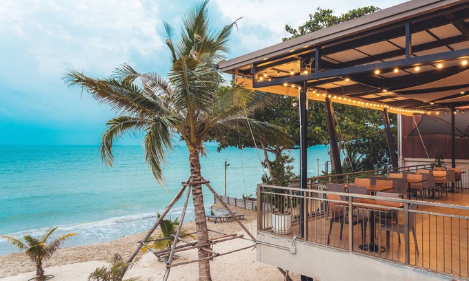 Khlong Khut Hotel | Relaxing Stay at Sand Dunes Chaolao Beach Resort