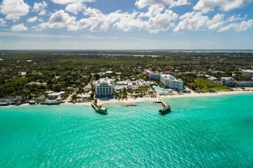 Nassau Resort | Romantic Getaway at Sandals Royal Bahamian - Couples Only