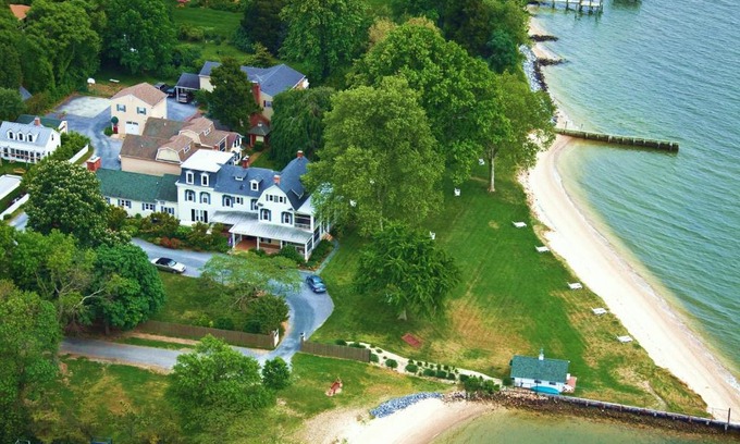 Oxford Hotel | Eco-Friendly Oceanfront Suites at Sandaway Beach Resort