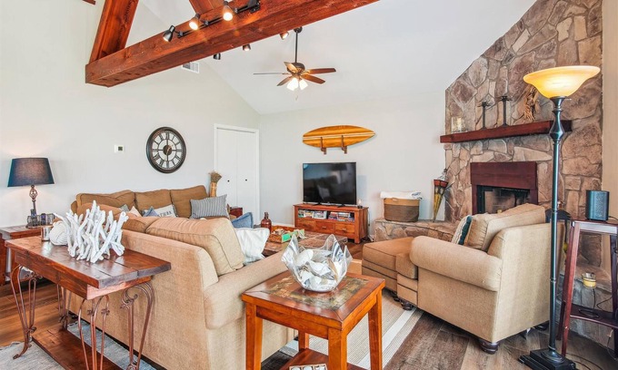 Bermuda Beach House | Beachfront Escape at Sandcastle with Ocean Views & Spa