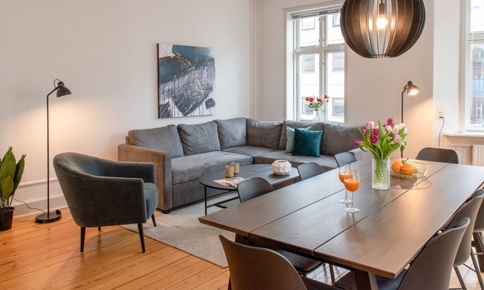 Midtbyen Apartment | Sanders Boulevard - Smart 3-Bdr. Apt. By the Canal
