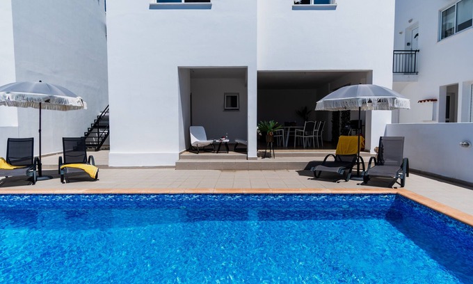 Tremithousa Villa | Relax at Sanders White Mountains - Villa with Pool & Breakfast