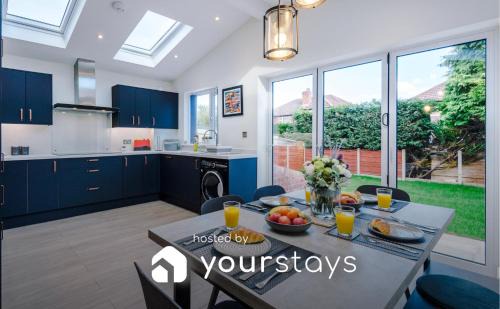 Trafford House | Child-Friendly Sandileigh Drive by YourStays - 4-Star Comfort