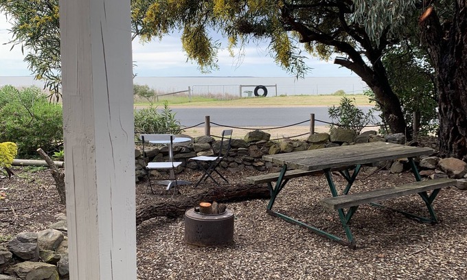 Bremer Bed & Breakfast | Discover Sandilira: Lake Alexandrina's Premier Getaway