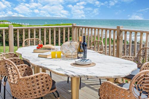 Downderry House | Discover Sandpipers - Downderry: Family and Pet Friendly Retreat