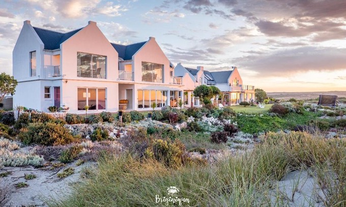 St. Helena Bay House | Oceanfront Escape at Sandspoor - 4-Star, Guest Rated 9/10