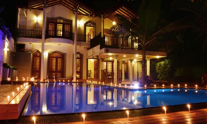 Hettimulla Villa | Elegant Sandul Villa: Oceanfront Retreat with Pool & More