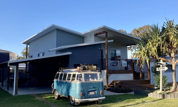 Hat Head House | Discover Sandy Bottoms: Beachfront Escape with Ocean Views