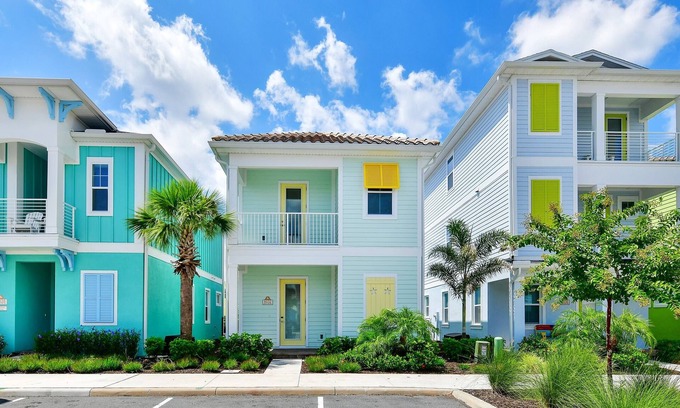 West Kissimmee Cottage | Experience Sandy Toes Cottage with Private Pool Near Disney
