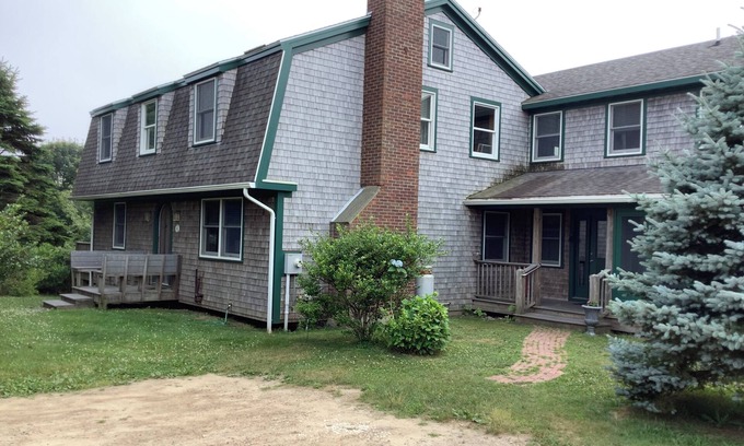 Block Island House | Oceanfront Family Retreat at Sandy’s House - Rated 10/10