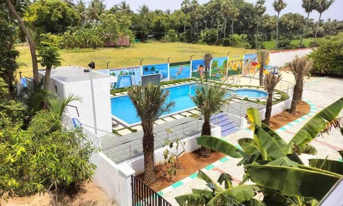 Chengalpattu Villa | Discover Sanmathi Kudil: Pet-Friendly Retreat with Pool