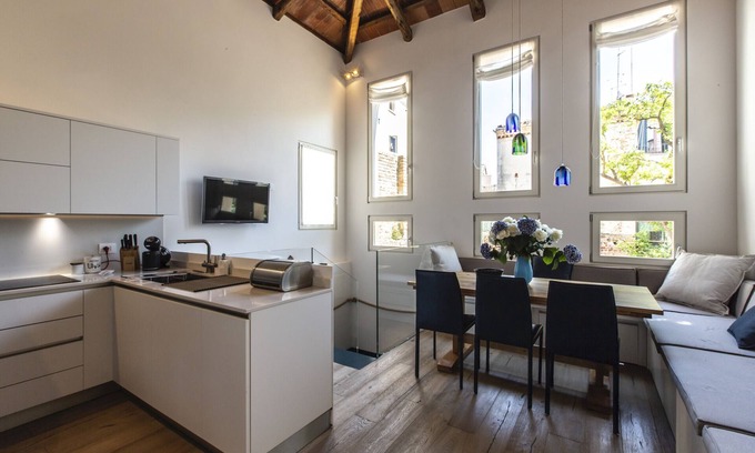 Cannaregio Ski Chalet | Experience Sant'Alvise Design Palace with Spa & Breakfast
