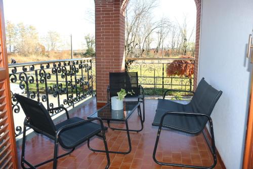 Saluzzo Bed & Breakfast | Welcoming Sant'Anna: Pet-Friendly Oasis for Families
