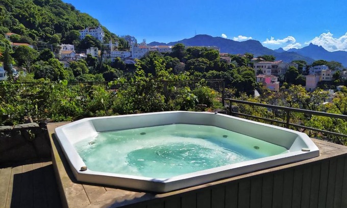 Santa Teresa Hotel | Discover Sant' Martre: Family-Friendly with Hot Tub Access