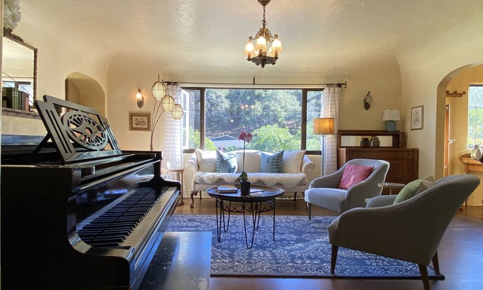 Alta Mesa House | Family-Friendly Santa Barbara Home with Oceanfront Amenities