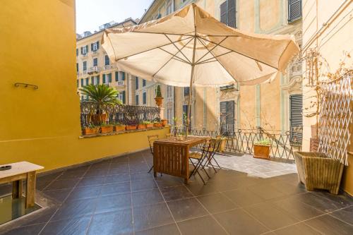 Genoa Historical Centre Apartment | Santa Caterina Charming - Lovely Stay in Genoa