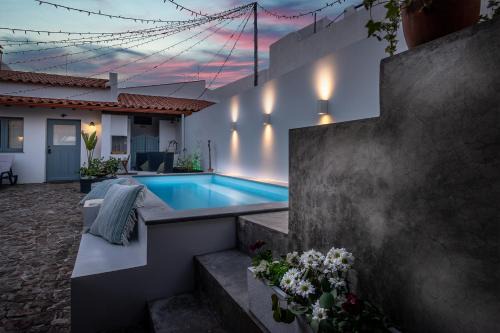 Reguengos de Monsaraz House | Exceptional Santa Paciência with Ocean View & Pool Access