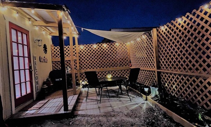 Arcadia Apartment | Experience Santa's Cottage: Where Holiday Magic Awaits