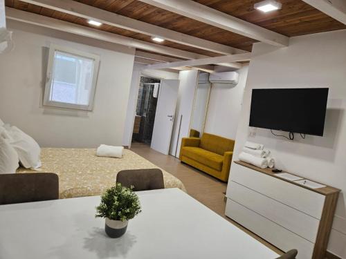 Modugno Apartment | Child-Friendly Santalucia Apartment with 9.7/10 Rating