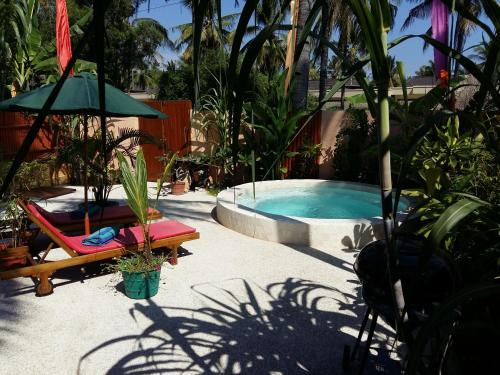 Gili Trawangan Villa | Relax at Santan Gili Cottages: Pool & Breakfast Included
