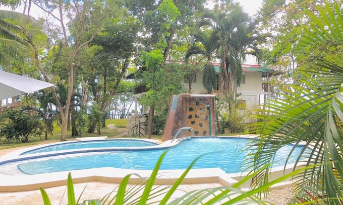 Santander Resort | Family-Friendly Santander Pebble Beach Resort with Ocean Views