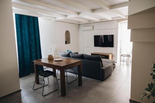 Terlizzi Apartment | Central Apartment with Terrace - Guest Rated 9.6/10