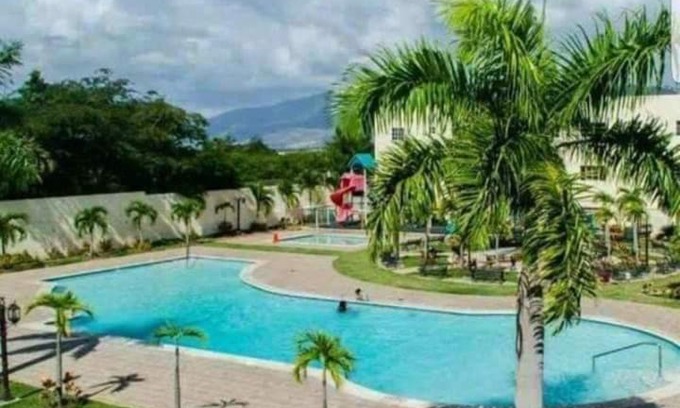 Gregorio Luperon Apartment | Discover Santiago Paradise: Pet-Friendly Retreat with Pool