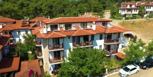 Akyaka Apartment | Relax at Santo Akyaka: Oceanfront, Pet-Friendly Escape