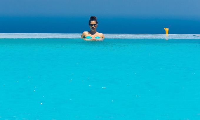 Imerovigli Villa | Tranquil Santorini Eos Villa with Infinity Pool & Ocean View