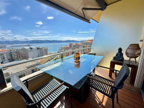 Sanxenxo Apartment | Sanxenxo, Apartamento 1 hab con vistas al mar, piscina, garaje y a 150 mts de la Playa Silgar