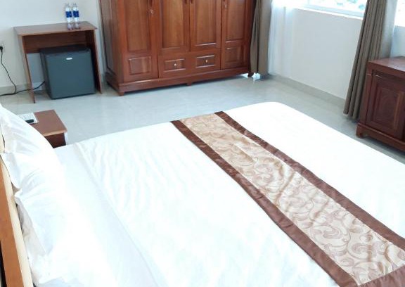 Ca Mau Hotel | Budget-Friendly Stay at Sao Kim with Breakfast & Accessibility
