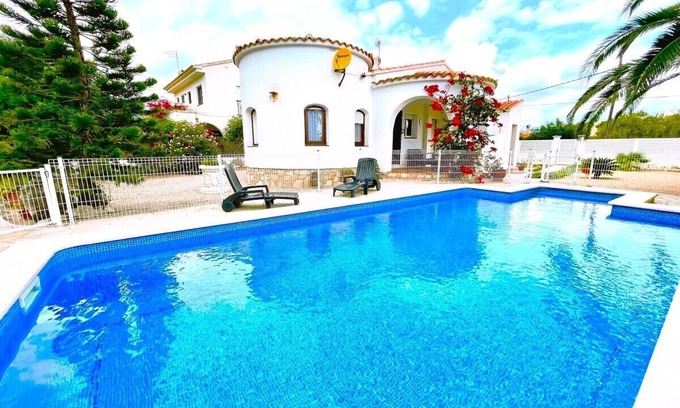Les Tres Cales Villa | Relax at Saona Villas: Private Pool & Oceanfront Escape