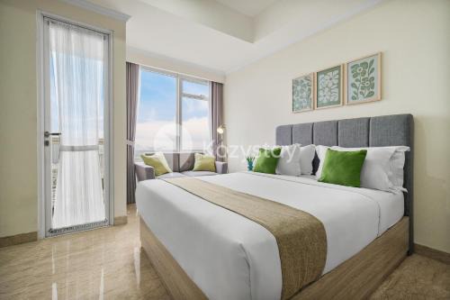 Cikini Apartment | Discover Saorsa by Kozystay - Poolside Retreat in Menteng