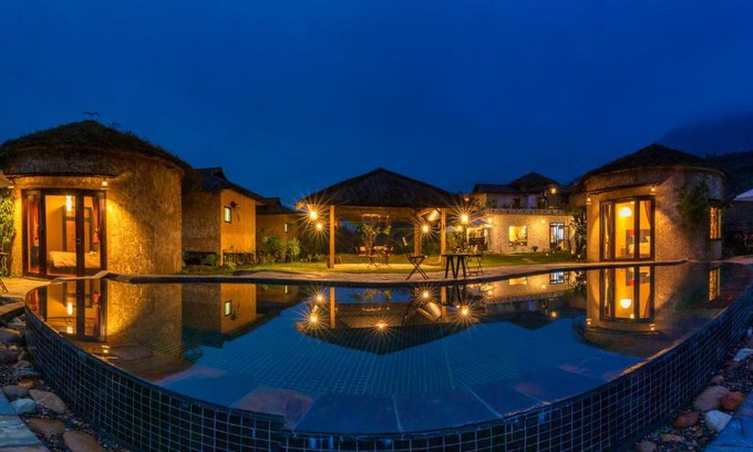 Sa Pa Bed & Breakfast | Experience Sapa Farmstay: Family-Friendly with Pool & Breakfast