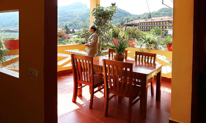 Sa Pa Bed & Breakfast | Discover Sapa Local House: Family-Friendly with Kitchen Access