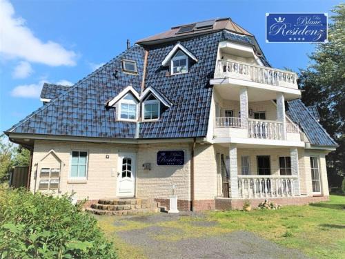 Stinteck Apartment | Oceanfront Saphir Suite: Family-Friendly with Scenic Views