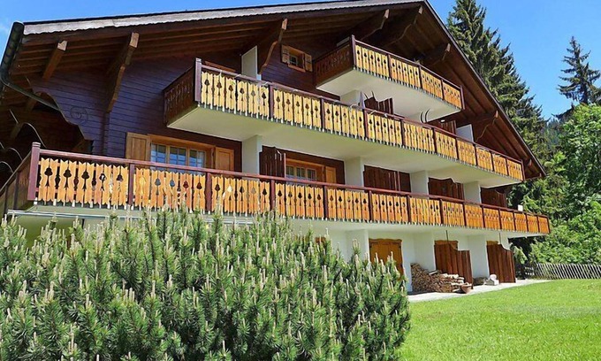 Villars-sur-Ollon Apartment | Relax at Sapin Bleu 6 with Spa and Lake Views