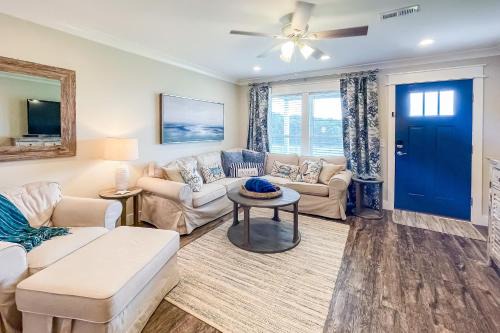 Sunnyside On The Gulf House | Family-Friendly Getaway at Sapphire in the Sand - 9.5/10