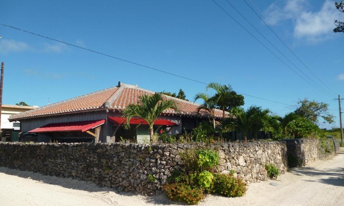 Taketomi-jima Taketomi-cho Hotel | Discover Sapunaya: Top-Rated Stay with 9.4/10 Reviews