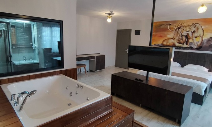 Edirne Hotel | Exceptional Stay at SAR-PER Hotel with Unique Amenities