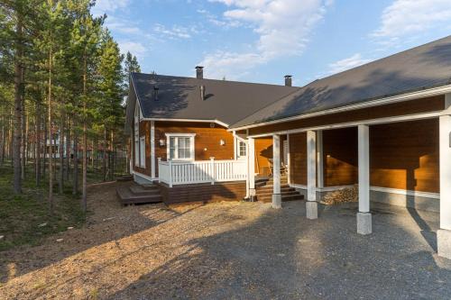 Kalajoki Apartment | Pet-Friendly Retreat at Sarahovi A: Family Welcome Awaits
