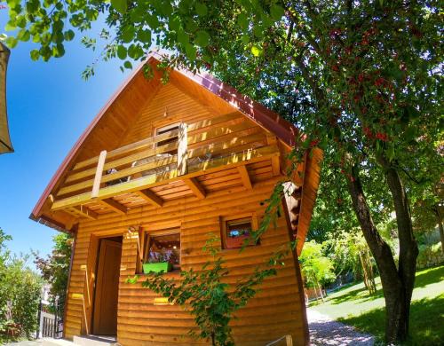 Hadzici House | Cozy Sarajevo Chalet with Pool and Oceanfront Views