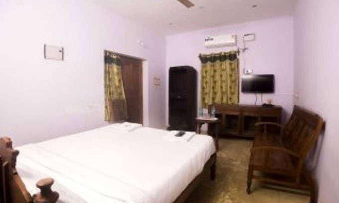 Kuilapalayam House | Discover Saral Resort - Steps from Serenity & Auroville Beach