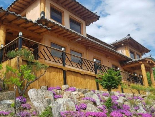 Buk House | Top-Rated Family-Friendly Saranbang Pension Awaits You